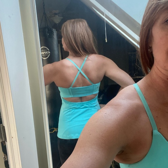 Lululemon tank, open back - Picture 3 of 5